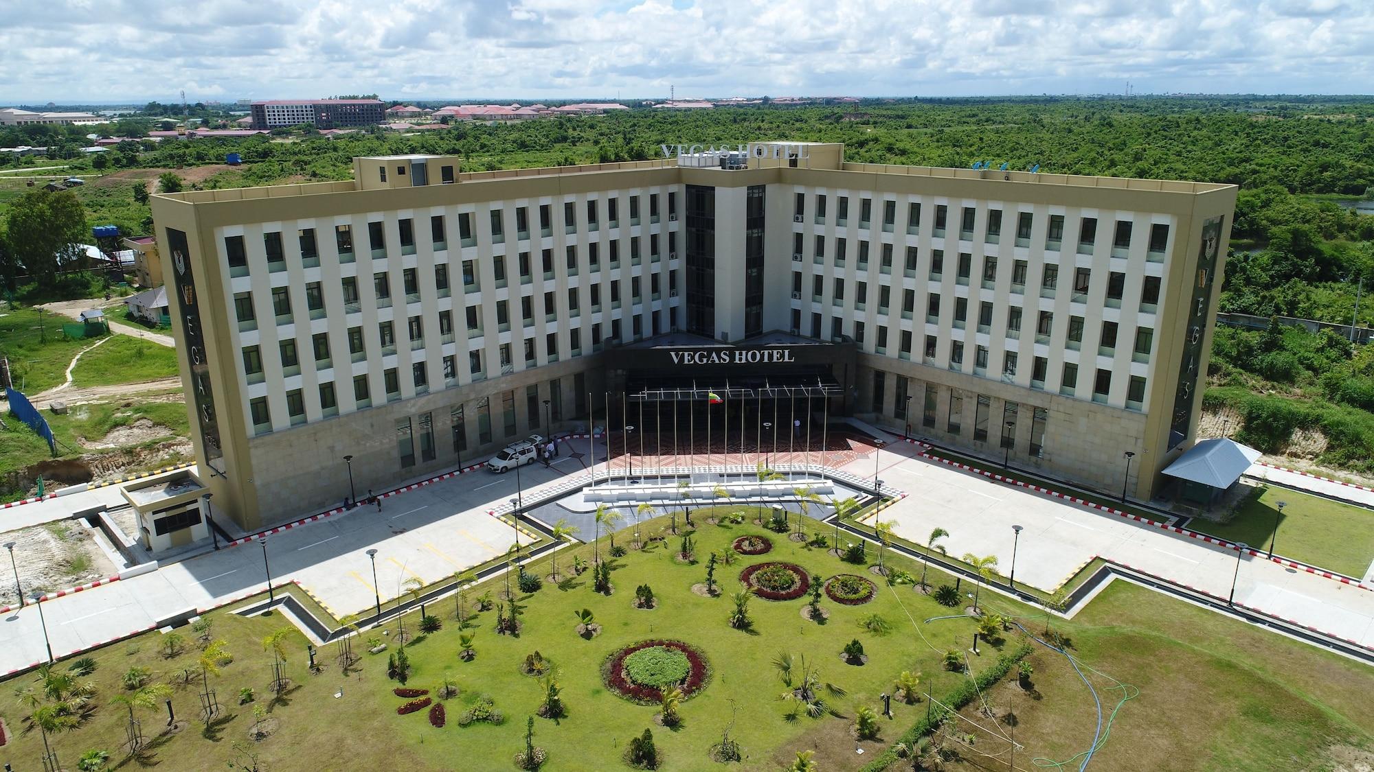 Vegas Hotel - Nay Pyi Taw Naypyidaw Esterno foto